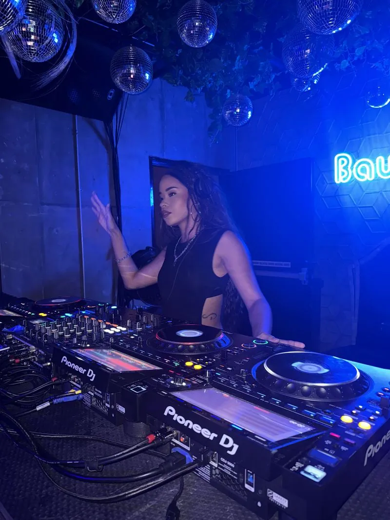 Wifi Wifey behind the decks